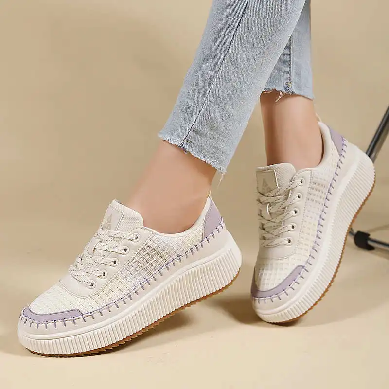 Brown Shoes Woman Flats Autumn - Vintage Collectible Show บทวิจารณ์และราคา