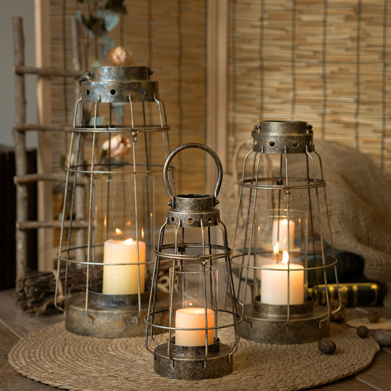European Iron & Glass Candle H - Vintage Collectible Glass บทวิจารณ์และราคา